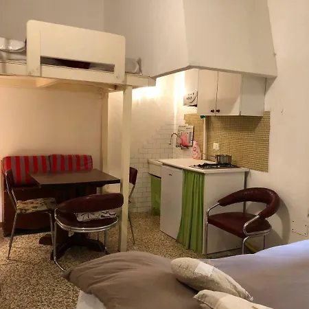 Rialto Regina Studium *