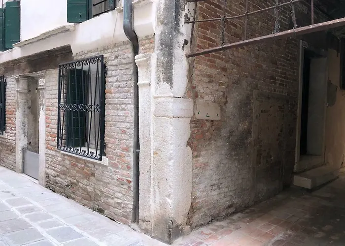 Rialto Regina Studium *